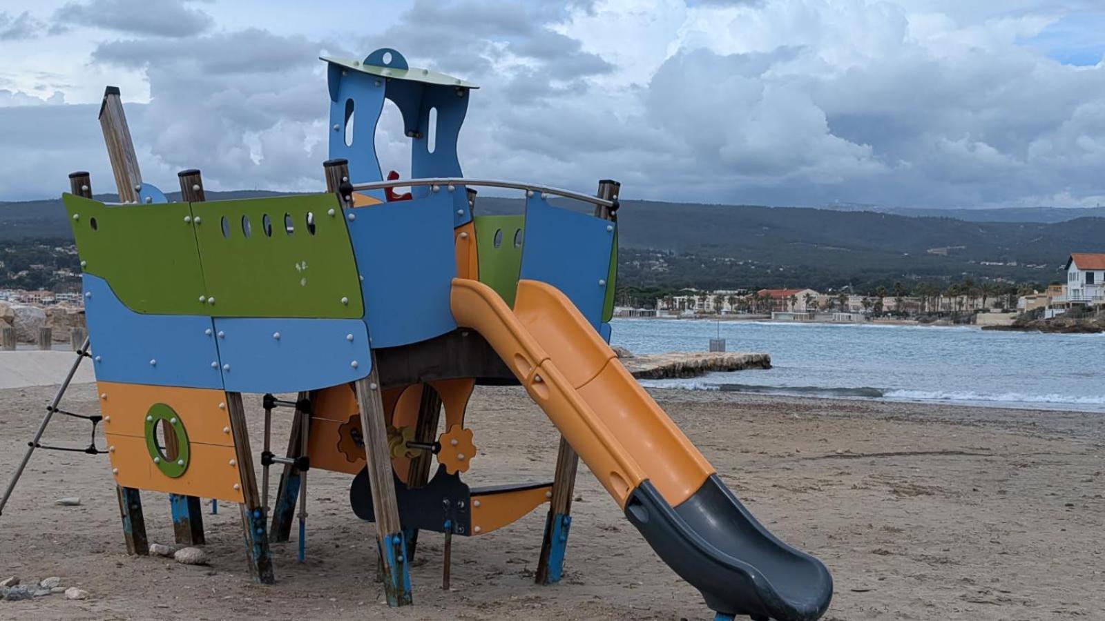Saint Cyr-Sur-Mer La Madrague Les Aigues Marines Екстериор снимка